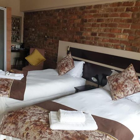 Tsessebe Guesthouse Bloemfontein Exteriör bild