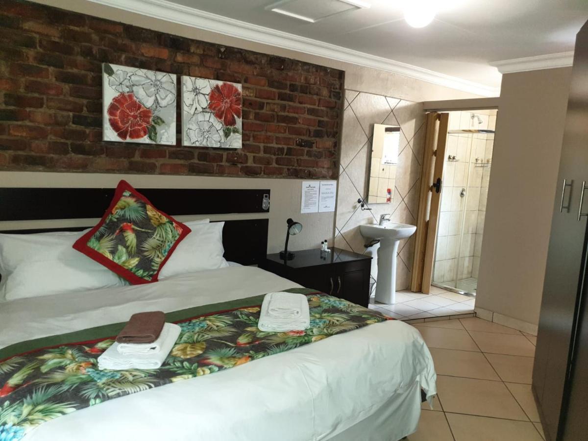 Tsessebe Guesthouse Bloemfontein Exteriör bild