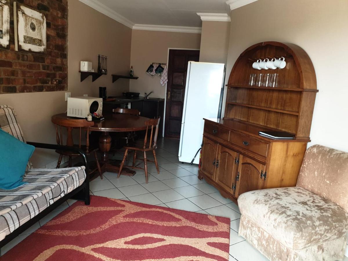 Tsessebe Guesthouse Bloemfontein Exteriör bild