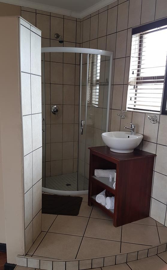Tsessebe Guesthouse Bloemfontein Exteriör bild